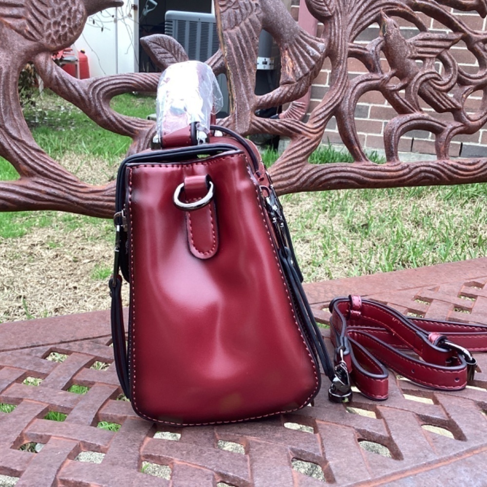 NWT SamaYe Red Vintage Style Fashion Trend Shoulder Saddle Bag - Picture 5 of 10